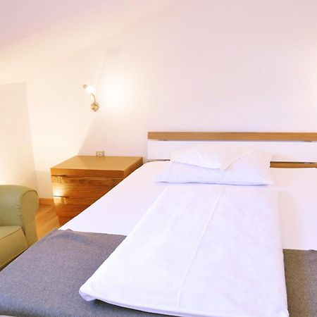 Hotel Karin Tirolo Esterno foto