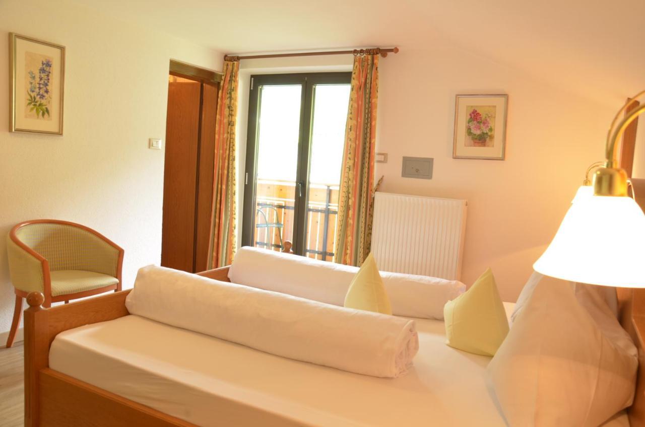 Hotel Karin Tirolo Esterno foto