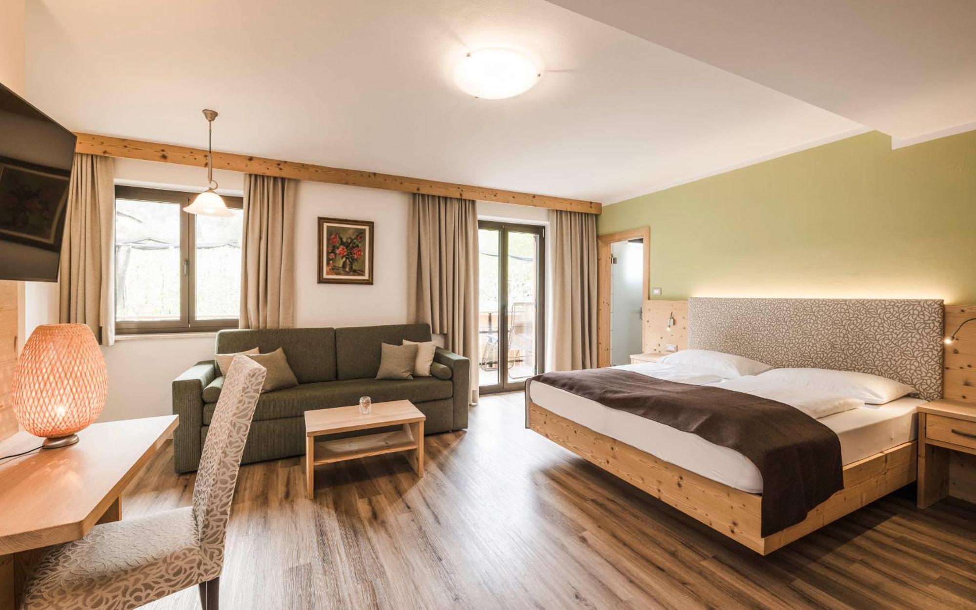 Hotel Karin Tirolo Esterno foto