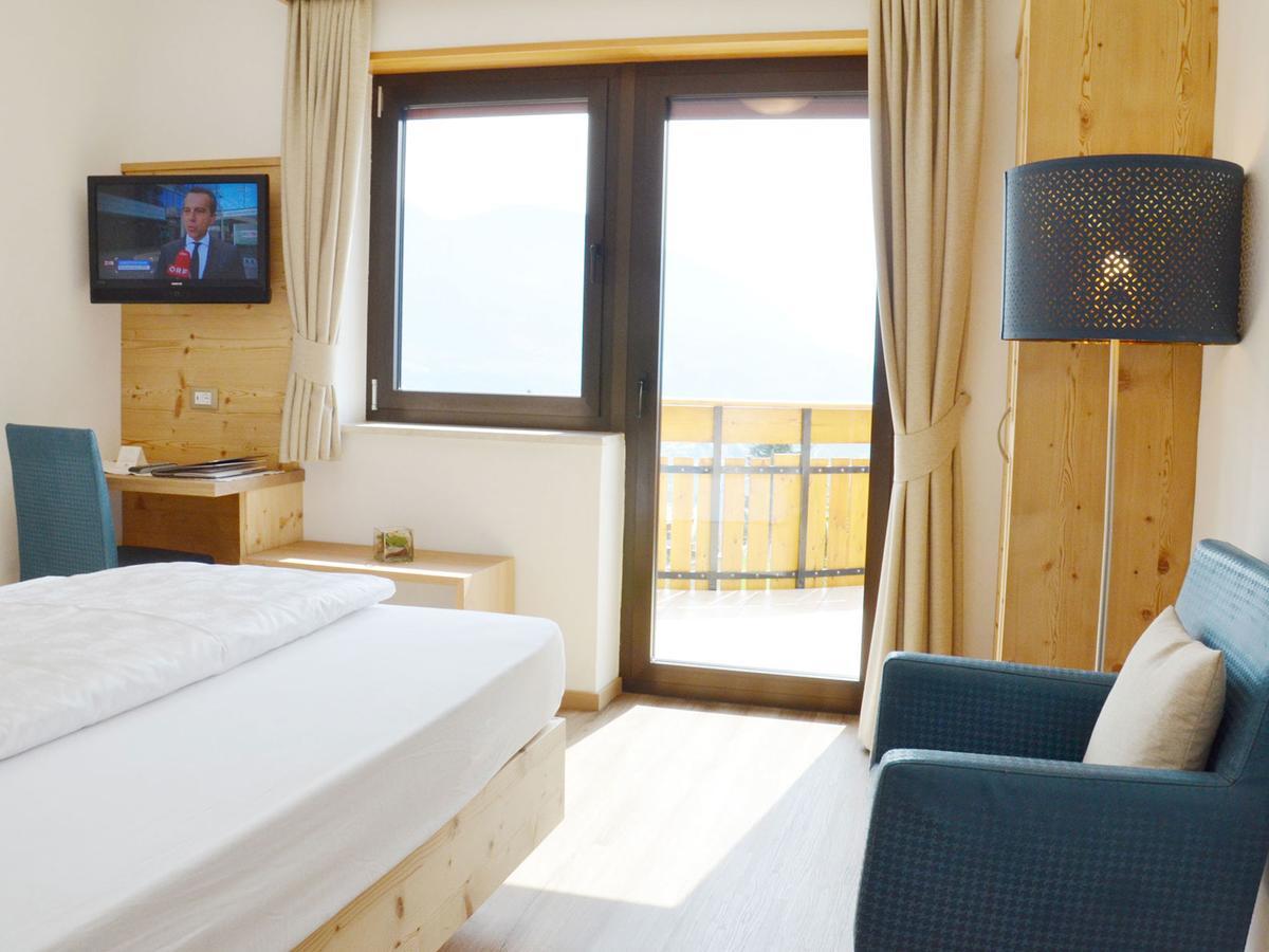 Hotel Karin Tirolo Esterno foto